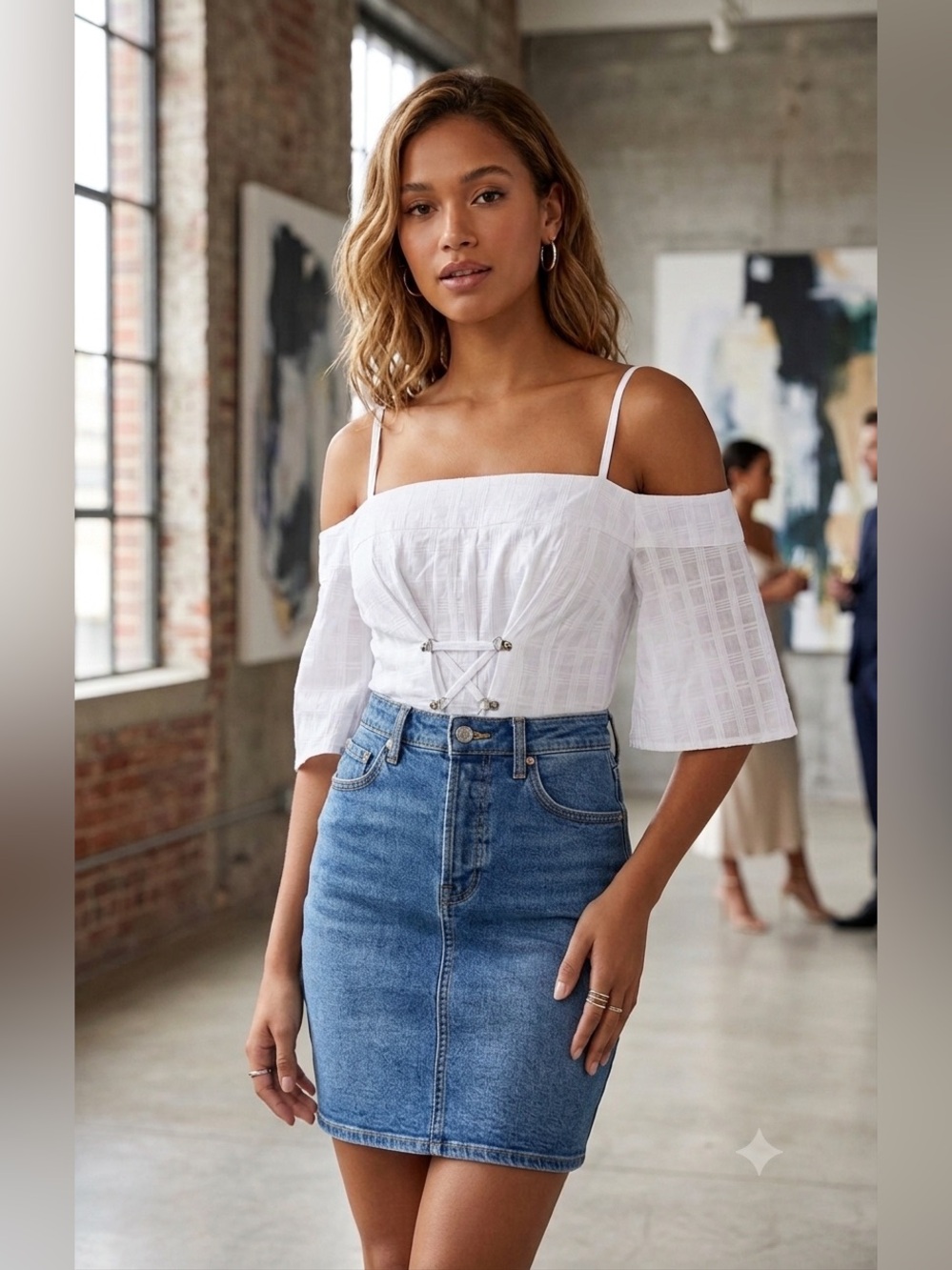 Doe & Rae NWT Short Sleeve off the shoulder corset front top White